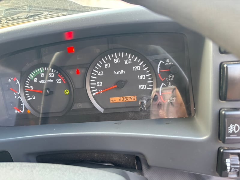 ISUZU FYH 12ล้อแท้ ปี 66 ไมล์ 238,000 km. 