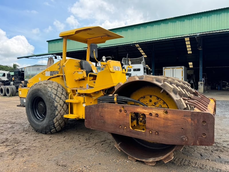 SAKAI SV510 ขนาด 10ตัน2เพลา เครื่องอีซูซุ6bg pm1,576ชม. #รถบด ล้อหนาม