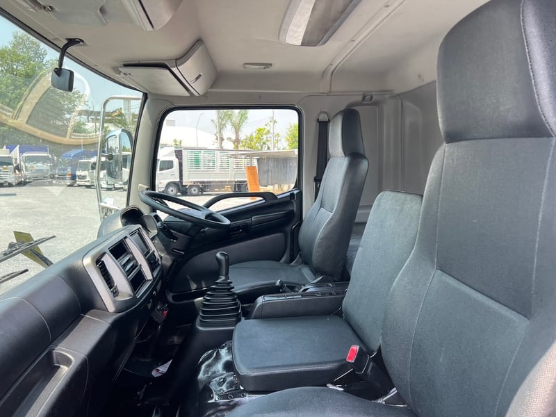 HINO วิคเตอร์ FG8J 240HP ไมล์ 229,120 KM #หัวแชสซี ยาว 7.70 เมตร # LEK1182 HINO วิคเตอร์ FG8J 240HP ไมล์ 229,120 KM #หัวแชสซี ยาว 7.70 เมตร # LEK1182