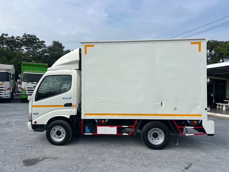 HINO XZU ตู้ทึบ ปี 64 ไมล์เพียง 120,000 กม. #4ล้อตู้ #LEK947 HINO XZU ตู้ทึบ ปี 64 ไมล์เพียง 120,000 กม. #4ล้อตู้ #LEK947