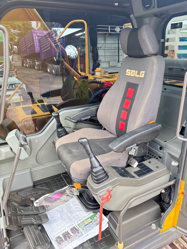 แม็คโคร SDLG e6205f ขนาด21ตัน  ไมล์ 1,992pm.ปี 68 #LEK1032