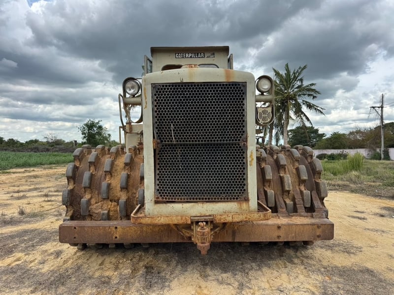 CATERPILLAR 825 B (32ตัน) #รถบด4ล้อหนาม