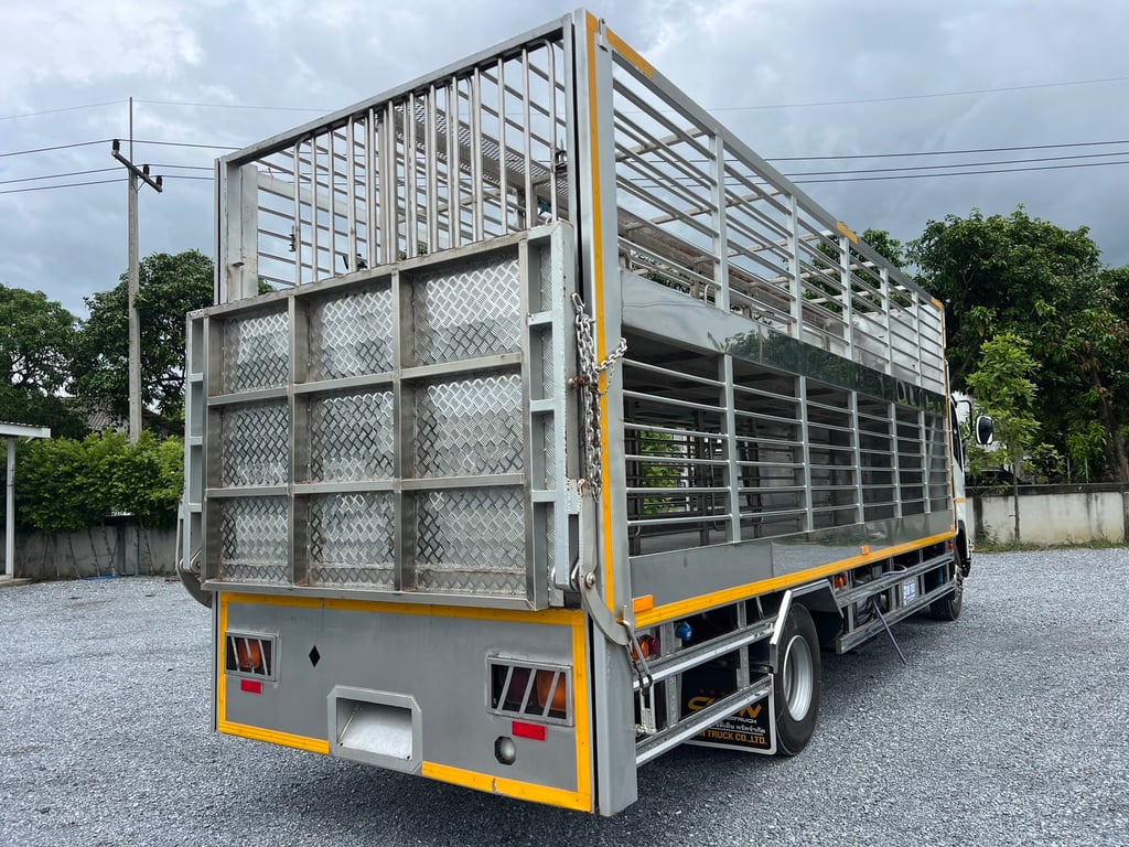 ISUZU FRR 210HP ปี 66 ไมล์แท้ 9,400 km.  #รถหมู 2 ชั้น สแตนเลส  #LEK876  ISUZU FRR 210HP ปี 66 ไมล์แท้ 9,400 km.  #รถหมู 2 ชั้น สแตนเลส  #LEK876