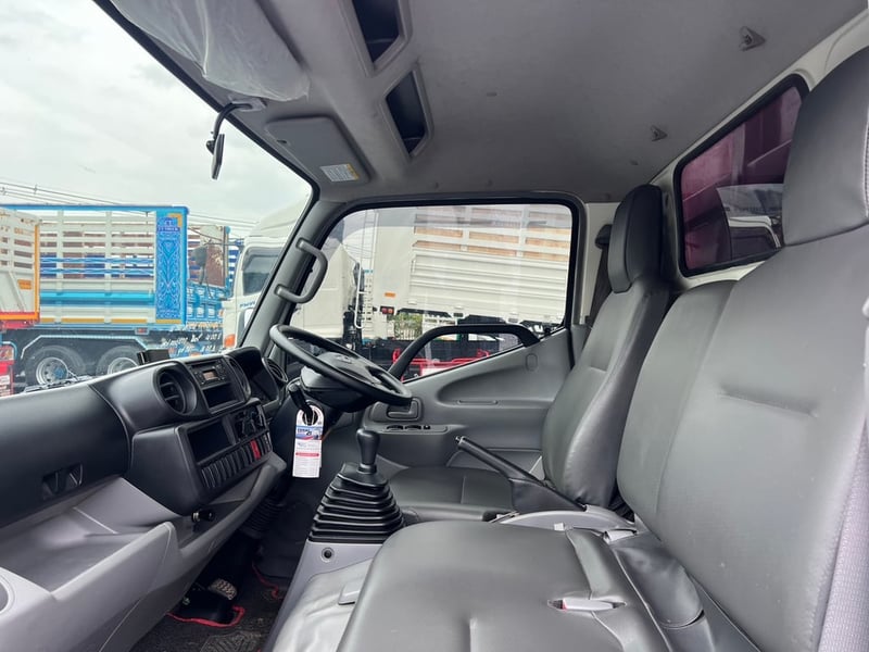 XZU650R  150HP ปี 66 ไมล์ 113,600 km.# 6 ล้อคอกเหล็ก สูง 2.10 ม. ยาว 4.30 ม. #LEK 924