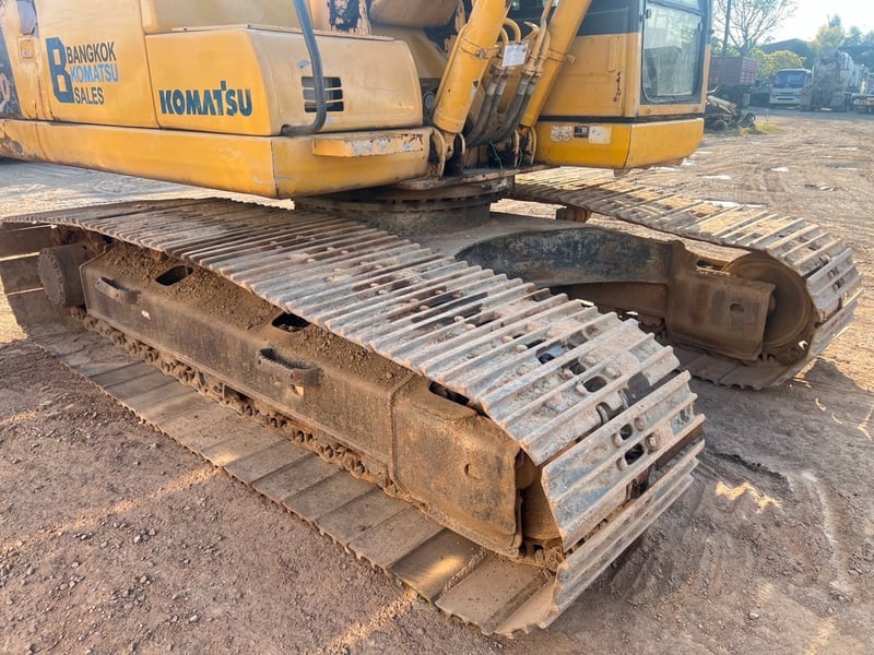 KOMATSU PC200-8 รถแม็คโคร ชั่วโมงการทำงาน 13,440 ชม. # LEK893