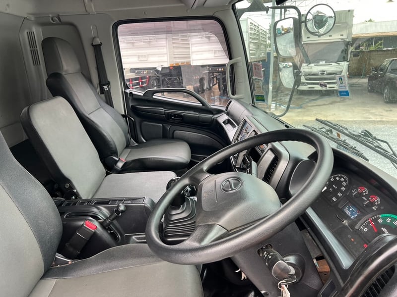 HINO FL8J 260HP ปี 65 ไมล์ 228,000 KM. #10ล้อเพลาเดียว ตู้เย็น #LEK1111 HINO FL8J 260HP ปี 65 ไมล์ 228,000 KM. #10ล้อเพลาเดียว ตู้เย็น #LEK1111
