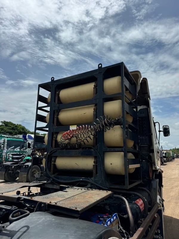 ็HINO FM2P CNG 360 HP ปี54 ไมล์ 506,000 km. #หัวลาก ็HINO FM2P CNG 360 HP ปี54 ไมล์ 506,000 km. #หัวลาก