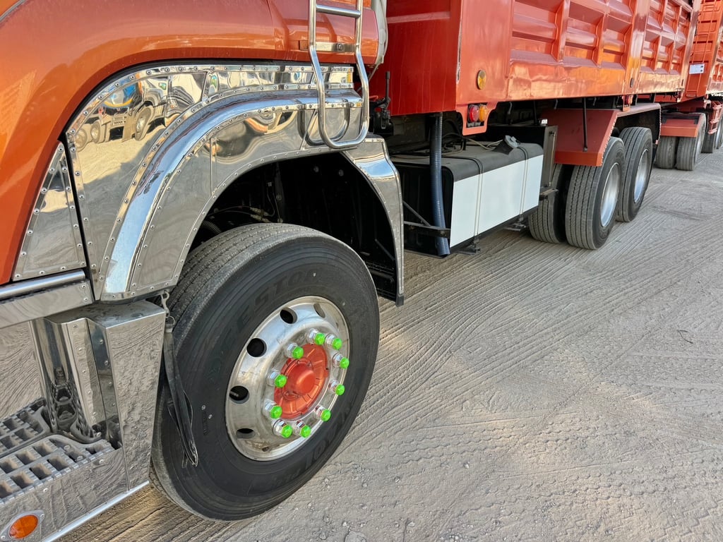 ISUZU FXZ 360 ปี 66 ไมล์ 189,000 km. #แม่–ลูกพ่วงดั้ม ## Lek1044-1045