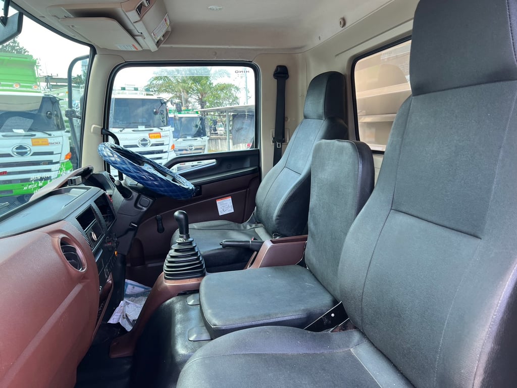 HINO FC9J 210HP ปี64 #กระบะเหล็กลูกรั้วเลส #LEK754 HINO FC9J 210HP ปี64 #กระบะเหล็กลูกรั้วเลส #LEK754