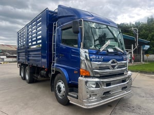 HINO VICTOR FL8J 260 HP ปี 2564 เพลาเดียว 10 ล้อ คอกเหล็ก ยาว 6.10 ม. LEK770 HINO VICTOR FL8J 260 HP ปี 2564 เพลาเดียว 10 ล้อ คอกเหล็ก ยาว 6.10 ม. LEK770