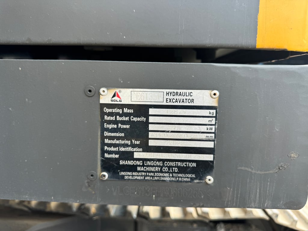 SDLG E6135F ขนาด 12.5 ตัน ชั่วโมงน้อย 1,712 pm. #แม็คโคร #Lek1062 SDLG E6135F ขนาด 12.5 ตัน ชั่วโมงน้อย 1,712 pm. #แม็คโคร #Lek1062
