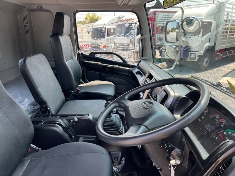 HINO วิคเตอร์ FG8J 240HP ไมล์ 229,120 KM #หัวแชสซี ยาว 7.70 เมตร # LEK1182 HINO วิคเตอร์ FG8J 240HP ไมล์ 229,120 KM #หัวแชสซี ยาว 7.70 เมตร # LEK1182