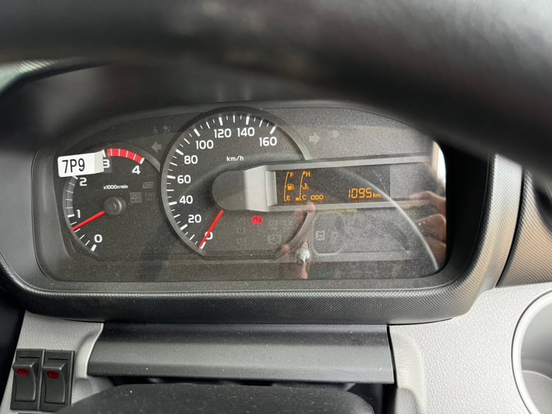 HINO XZU 136 HP ปี65 ไมล์ 1,000 km. #4ล้อป้ายเขียวตู้แห้ง3บาน #LEK 953 HINO XZU 136 HP ปี65 ไมล์ 1,000 km. #4ล้อป้ายเขียวตู้แห้ง3บาน #LEK 953