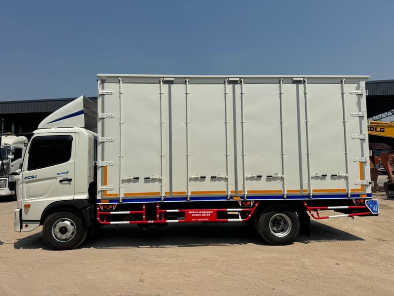 HINO FC9J 175 HP ปี 66 ไมล์ 46,818 KM. #ตู้ 10 บาน #LEK1175 HINO FC9J 175 HP ปี 66 ไมล์ 46,818 KM. #ตู้ 10 บาน #LEK1175