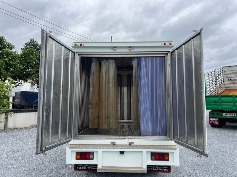 ISUZU NMR130 ปี62 ไมล์น้อย 144,000 #6ล้อห้องเย็น #LEK864 ISUZU NMR130 ปี62 ไมล์น้อย 144,000 #6ล้อห้องเย็น #LEK864