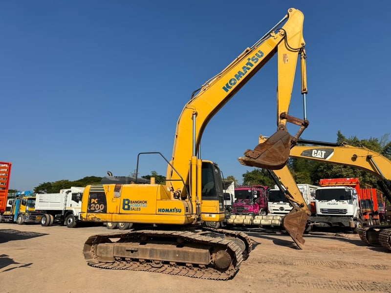 KOMATSU PC200-8 รถแม็คโคร ชั่วโมงการทำงาน 13,440 ชม. # LEK893
