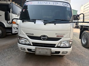 HINO XZU 150 HP ปี 67  ไมล์ 177,000km. # 6 ล้อเล็ก กระบะคอก ยาง 3.50 ม. #LEK 1164 