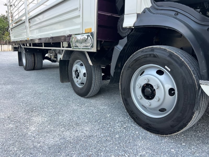 HINO FC9J 210 แรงม้า ปี 2566 ไมล์ 275,000 กม. #8ล้อ กระบะเหล็กเปิดข้าง  ยาว 6.60 เมตร #Lek980 