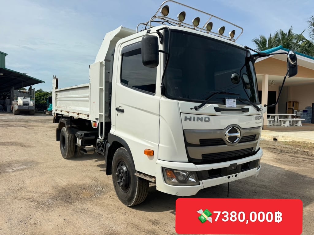   Hino หกล้อดั้ม Fc9j 155ปี 65 ชุดจด  ไมล์ 193,000 km.  ✨ รถสวยเดิม ไม่เคยมีอุบัติเหตุ ❌ฝาท้ายไม่มี  กันชนมีถลอกเล็กน้อย รถถือว่ายังสวยเอาไปทำเพิ่มได้แบ่งกันใช้  💰 ราคาเพียง 738,000 บาท ☎098-0947203 แฮ็คส์