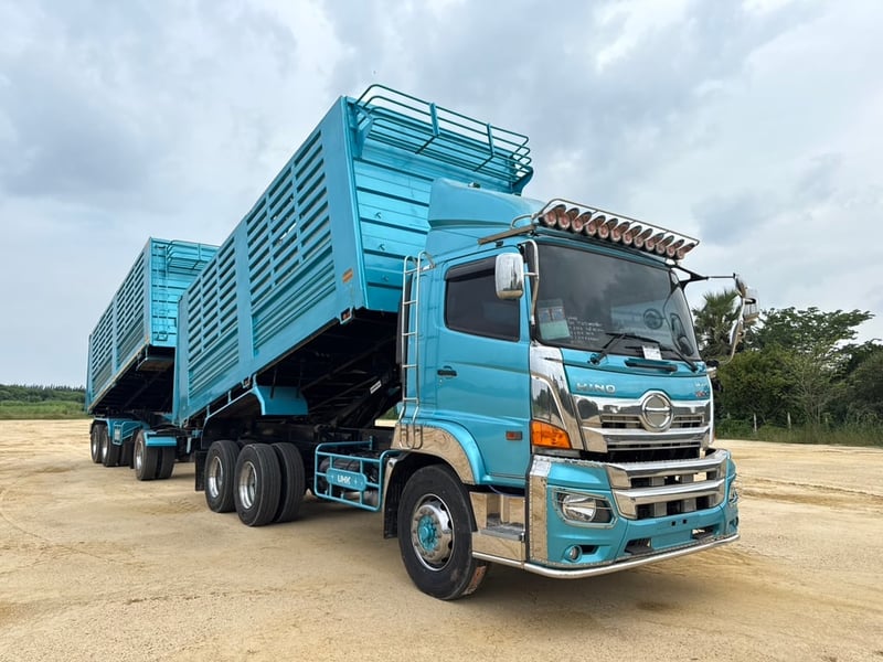 HINO FM1A 344 แรง ปี 66 แม่ลูกพ่วงดั้มเกษตร ⚡️  •เครื่อง 344 แรงม้า  •กระบะดั้มเกษตร 8 ไม้ อู่อุ่นหมั่นกิจ (UMK)  •แม่ยาว 6.20 ม.  ลูก 7.00 ม. •แม่ยางใหม่ 10 เส้น  ลูกยางดี •รถสวย เดิมๆ ไม่มีอุบัติเหตุ    •ได้เนื้อ 29.7 ตัน พร้อมลุยงาน  💸 ราคา 2,880,000 บาท ☎098-0947203 แฮ็คส์ #แฮ็คส์รถบรรทุก