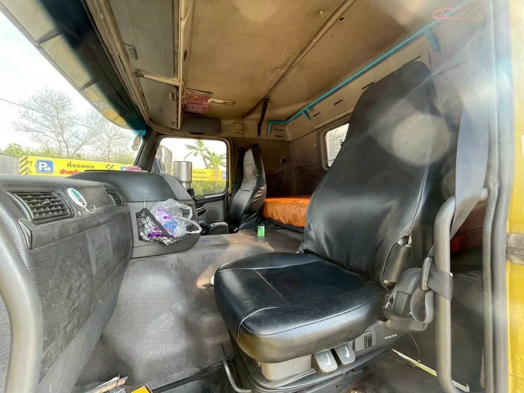 📣📣Volvo 400 ปี53 🌟เกียร์ออโต้ เพลายก รถสวยมาก พร้อมใช้งาน 💸580,000฿ ☎098-0947203 แฮ็คส์ #แฮ็คส์รถบรรทุก 📣📣Volvo 400 ปี53 🌟เกียร์ออโต้ เพลายก รถสวยมาก พร้อมใช้งาน 💸580,000฿ ☎098-0947203 แฮ็คส์ #แฮ็คส์รถบรรทุก