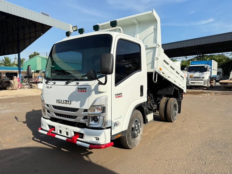 🚚ISUZU NMR ดั้มพ์ไฟใหม่ (3 คิว) ปี 67 🌟ไมล์แท้ 25,000 KM. ช่วงยาว 3.00 ม. 🌟รถสวยเหมือนออกป้ายแดง เดิมทุกจุด ไม่มีชน 🌟ไม่มีจม ไม่มีคว่ำ   💸ราคา 788,000 บาท   ☎098-0947203 แฮ็คส์
