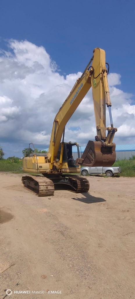 🌟Komutsu 200-8 🌟เอวแน่นๆ แทร็คใบโซ่เต็ม 💸ราคา500,000 บาท ☎098-0947203 แฮ็คส์ #แฮ็คส์รถบรรทุก