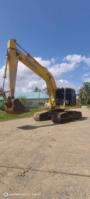 🌟Komutsu 200-8 🌟เอวแน่นๆ แทร็คใบโซ่เต็ม 💸ราคา500,000 บาท ☎098-0947203 แฮ็คส์ #แฮ็คส์รถบรรทุก