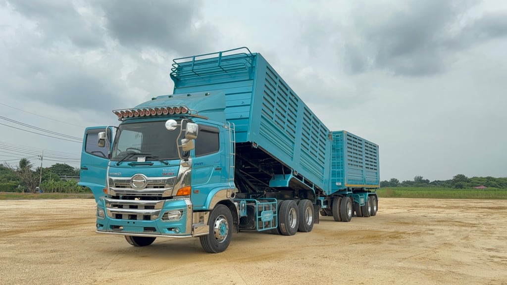 HINO FM1A 344 แรง ปี 66 แม่ลูกพ่วงดั้มเกษตร ⚡️  •เครื่อง 344 แรงม้า  •กระบะดั้มเกษตร 8 ไม้ อู่อุ่นหมั่นกิจ (UMK)  •แม่ยาว 6.20 ม.  ลูก 7.00 ม. •แม่ยางใหม่ 10 เส้น  ลูกยางดี •รถสวย เดิมๆ ไม่มีอุบัติเหตุ    •ได้เนื้อ 29.7 ตัน พร้อมลุยงาน  💸 ราคา 2,880,000 บาท ☎098-0947203 แฮ็คส์ #แฮ็คส์รถบรรทุก HINO FM1A 344 แรง ปี 66 แม่ลูกพ่วงดั้มเกษตร ⚡️  •เครื่อง 344 แรงม้า  •กระบะดั้มเกษตร 8 ไม้ อู่อุ่นหมั่นกิจ (UMK)  •แม่ยาว 6.20 ม.  ลูก 7.00 ม. •แม่ยางใหม่ 10 เส้น  ลูกยางดี •รถสวย เดิมๆ ไม่มีอุบัติเหตุ    •ได้เนื้อ 29.7 ตัน พร้อมลุยงาน  💸 ราคา 2,880,000 บาท ☎098-0947203 แฮ็คส์ #แฮ็คส์รถบรรทุก