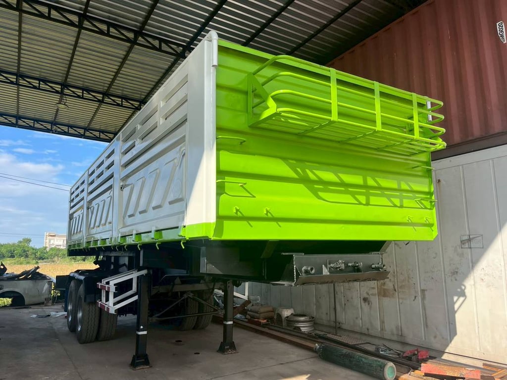 💢หางเซมิดั้ม สามมิตร smm 8m ปี 49 💢 🚛น้ำหนัก 8.4 ตัน 💸ราคา 280,000฿ 📍ปทุมธานี ☎098-0947203 แฮ็คส์  #แฮ็คส์รถบรรทุก  💢หางเซมิดั้ม สามมิตร smm 8m ปี 49 💢 🚛น้ำหนัก 8.4 ตัน 💸ราคา 280,000฿ 📍ปทุมธานี ☎098-0947203 แฮ็คส์  #แฮ็คส์รถบรรทุก