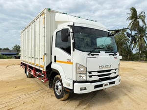  📣📣ISUZU FRR210HP ตู้10บาน ปี64  ✅ไมล์ 160,000  KM.  ✅ตู้ยาว 5.80 ยาวใน 5.60 ม. ✅รถสวย ตู้ไม่รั่วไม่ซึมหัวสวยไม่เคยมีอุบัติเหตุ   💸ราคา 980,000 บาท  📍นครปฐม ☎098-0947203 แฮ็คส์ #แฮ็คส์รถบรรทุก