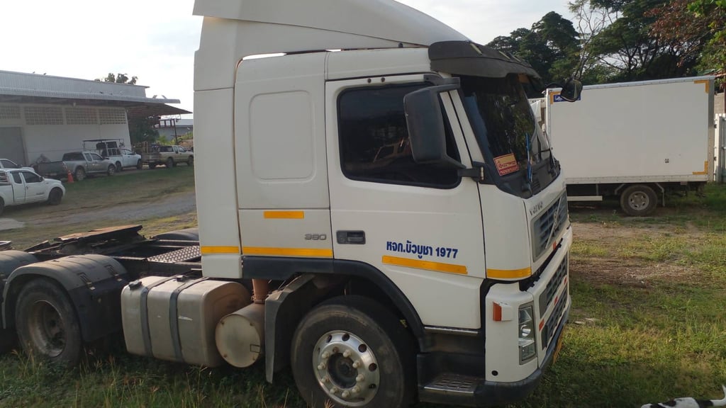 หัวลาก Volvo 380 ปี 46 💸ตัดสด 250,000 บาท 📍อยู่นครสวรรค์ รถจอดนาน ☎098-0947203 แฮ็คส์ #แฮ็คส์รถบรรทุก หัวลาก Volvo 380 ปี 46 💸ตัดสด 250,000 บาท 📍อยู่นครสวรรค์ รถจอดนาน ☎098-0947203 แฮ็คส์ #แฮ็คส์รถบรรทุก