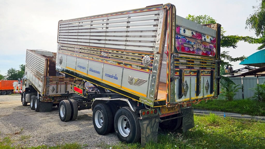 🚛🔥 รถพ่วงตัวแรงสายลุยมาถึงแล้ว‼️ 10 ล้อพ่วง HINO FM2P 380 แรงม้า ปี 2555 ของดี สภาพพร้อมลุย ขนงานหนักได้สบาย 💪 💥 เครื่องใหญ่ P11C 💥 เกียร์ ZF เข้าง่าย ลื่นทุกจังหวะ 💥 ระบบพ่วงพร้อมใช้งาน วิ่งงานได้ทันที 💥 ยางเปลี่ยนมาใหม่เอี่ยม 22 เส้น 📏 ขนาดกระบะ ตัวแม่ : ยาว 6.20 ม. กว้าง 2.50 ม. สูง 2.20  🚛🔥 รถพ่วงตัวแรงสายลุยมาถึงแล้ว‼️ 10 ล้อพ่วง HINO FM2P 380 แรงม้า ปี 2555 ของดี สภาพพร้อมลุย ขนงานหนักได้สบาย 💪 💥 เครื่องใหญ่ P11C 💥 เกียร์ ZF เข้าง่าย ลื่นทุกจังหวะ 💥 ระบบพ่วงพร้อมใช้งาน วิ่งงานได้ทันที 💥 ยางเปลี่ยนมาใหม่เอี่ยม 22 เส้น 📏 ขนาดกระบะ ตัวแม่ : ยาว 6.20 ม. กว้าง 2.50 ม. สูง 2.20