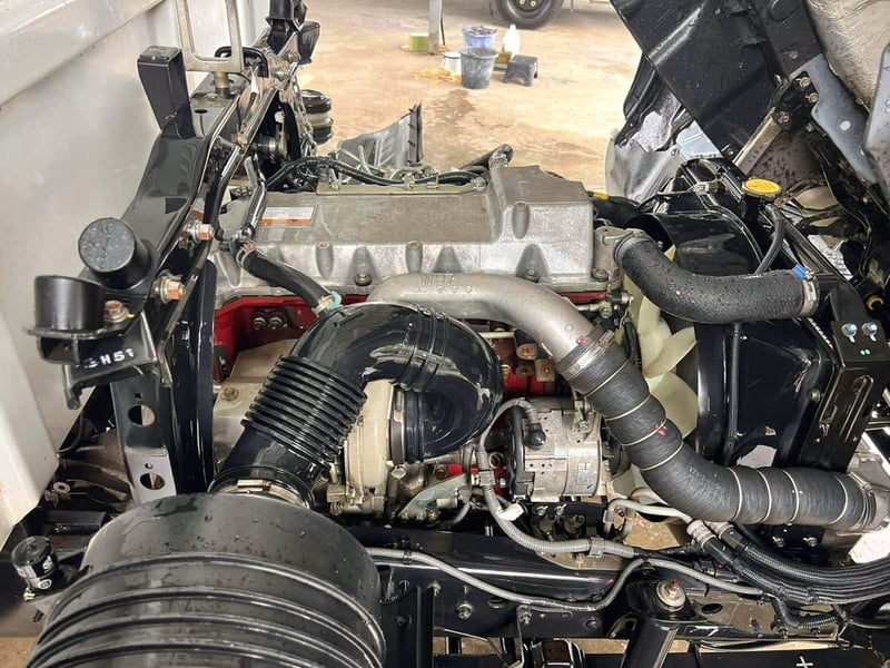 📣📣HINO 6 ล้อล่อง กระบะอลูมิเนียม รุ่น Dominator FC9J 175 แรงม้า ปี 64 ไมล์ 300,000 กิโลเมตร 	•	รถสวย ยางใหม่ 	•	กระบะอลูมิเนียมสวยมีเสน่ห์ 	•	ไม่เคยมีอุบัติเหตุ 💸ราคาเบา ๆ เพียง 1,090,000 บาท  ☎098-0947203 แฮ็คส์  #แฮ็คส์รถบรรทุก