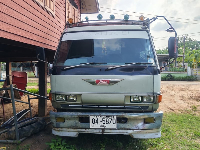 ขายด่วน! HINO  FC2W 120แรงม้า รถบรรทุก 6 ล้อ รถสวยสภาพพร้อมใช้งาน ครัชซีสวย