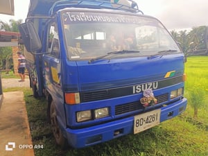 ขายรถสองแถว