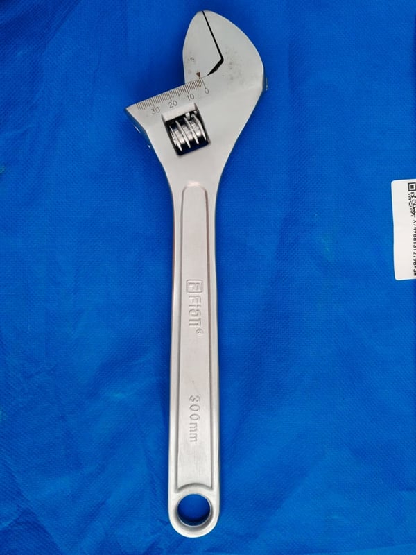 ประแจเลื่อน 12"