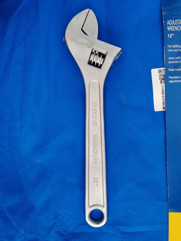 ประแจเลื่อน 12"