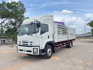 ISUZU FTR 240แรงม้า รถบรรทุก 6ล้อ กระบะคอกสูง ปี2013