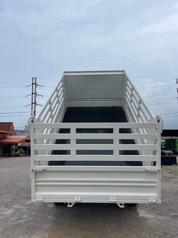 HINO FG 212แรงม้า รถบรรทุก 6ล้อ ดั้มพ์ ปี2010