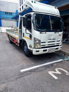 ขายด่วน NQR75L5AH=175 แรง  ปี 2553  ฿ 450,000 