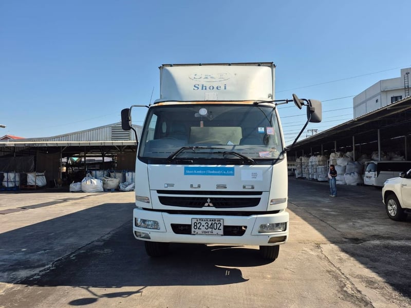 MITSUBISHI FUSO FM 240แรงม้า รถบรรทุก 6ล้อ ตู้แห้ง ฿ 500,000 - ปี2551 เลขไมล์น้อยกว่า 500,000 กม.