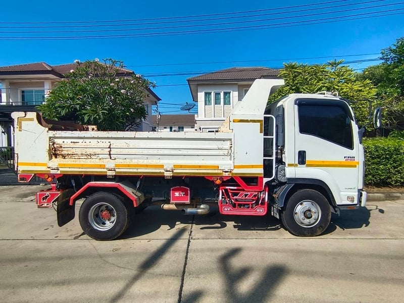 ISUZU FRR 210แรงม้า รถบรรทุก 6ล้อ ดั้มพ์ ปี2019 เลขไมล์ 74,836 กม.