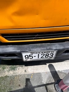 ชาย ISUZU NKR 100แรงม้า รถบรรทุก 6ล้อ กระบะเหล็ก ปี 2002 ชาย ISUZU NKR 100แรงม้า รถบรรทุก 6ล้อ กระบะเหล็ก ปี 2002