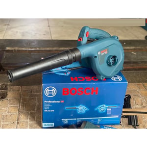 เครื่องเป่าลม แบรนด์ BOSCH ซีรีส์ GBL 82 270 เครื่องเป่าลม แบรนด์ BOSCH ซีรีส์ GBL 82 270