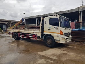 HINO FG 212แรงม้า รถบรรทุก 6ล้อ กระบะเหล็ก ปี2004฿ 495,000 -  ขายด่วน 6 ล้อ HINO FG กะบะ พื้นเรียบ 