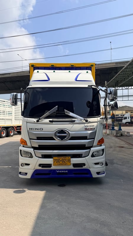 HINO FL 260แรงม้า รถบรรทุก 10ล้อ ตู้แห้ง ปี2016