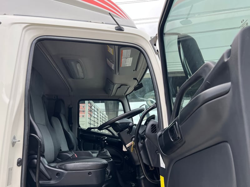 10 ล้อแท้ VICTOR เพลาเดียว คอกใหม่