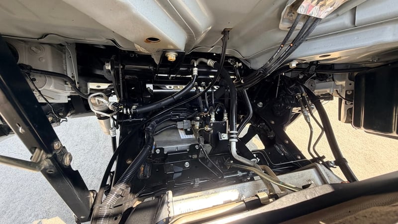 ISUZU NMR 130แรงม้า รถบรรทุก 6ล้อ ดั้มพ์ ไมล์32,xxx กม.