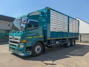 HINO FL 260แรงม้า รถบรรทุก 10ล้อ กระบะคอกสูง ปี2017